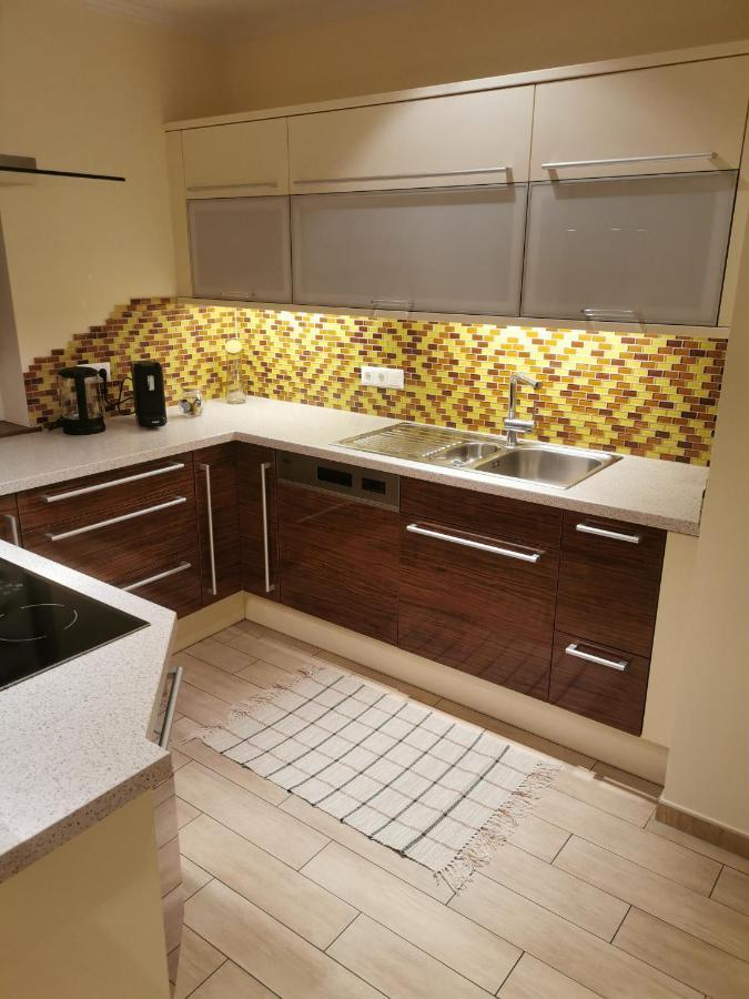 Riverside Appartements Lieserbrucke ภายนอก รูปภาพ